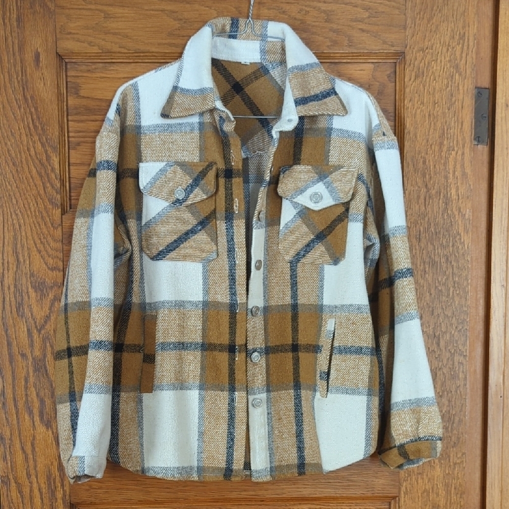 Heavy Button Down Collard Shacker Brown And Black Plaid Size Small - Picture 1 of 8